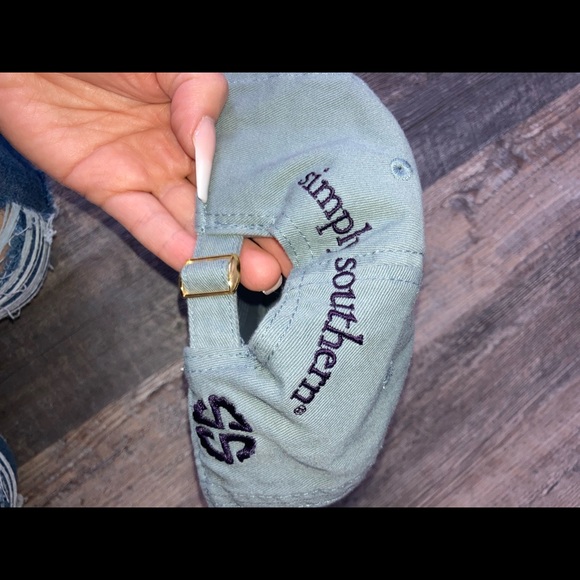 🧢 Simply southern 🎀 in great condition - Picture 2 of 3